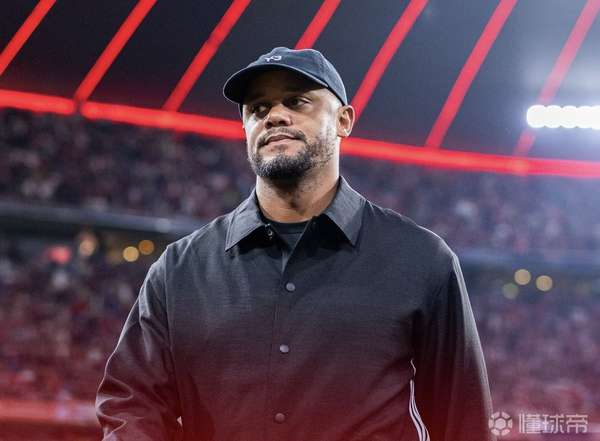 孔帕尼执教拜仁百场记：从菜鸟到冠军教头的蜕变